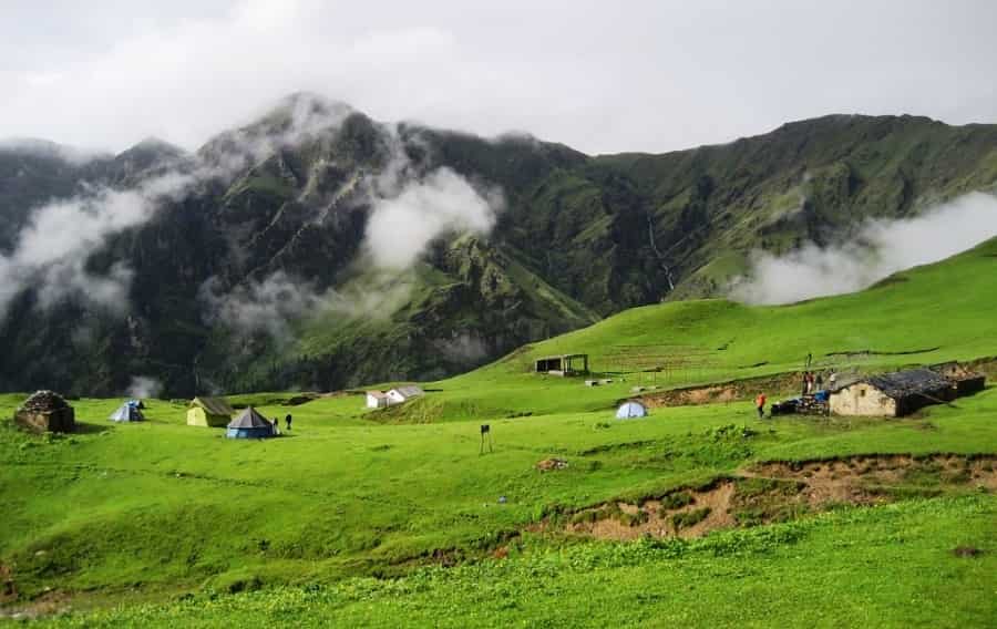 Dayara Bugyal Trek